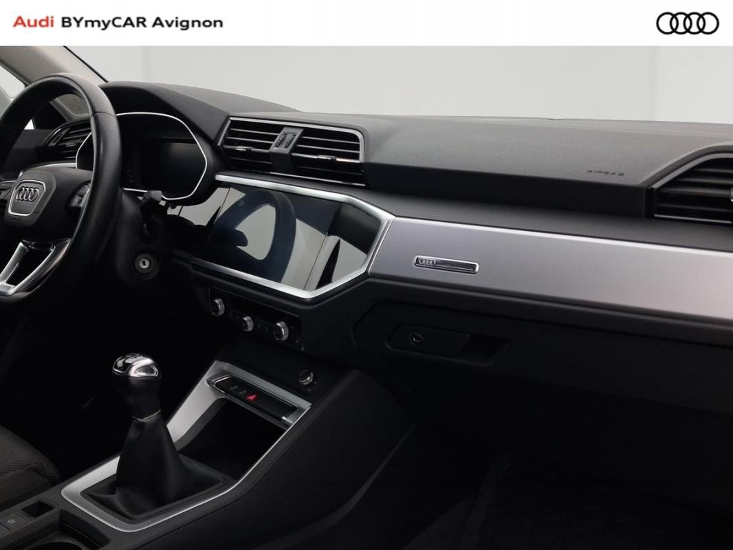 Audi Q3 - Photo 18