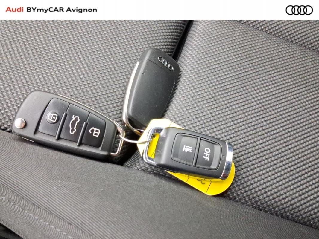 Audi Q3 - Photo 26