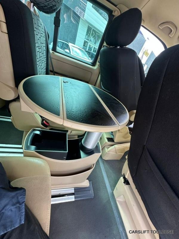 Volkswagen Multivan - Photo 15