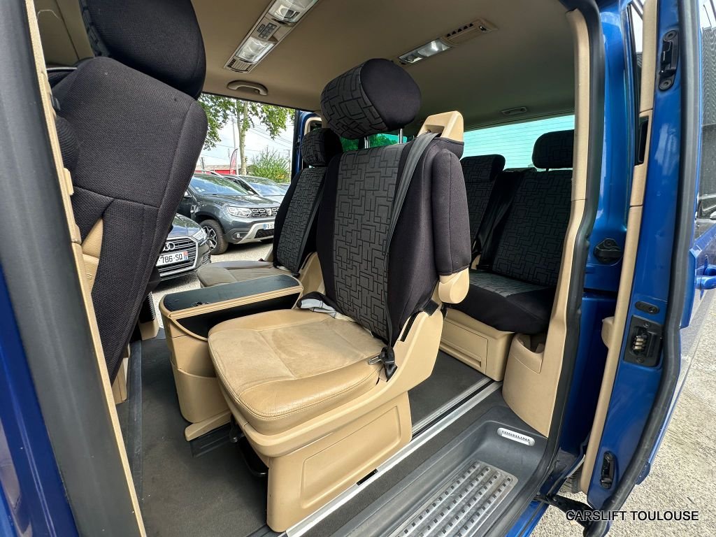 Volkswagen Multivan - Photo 8