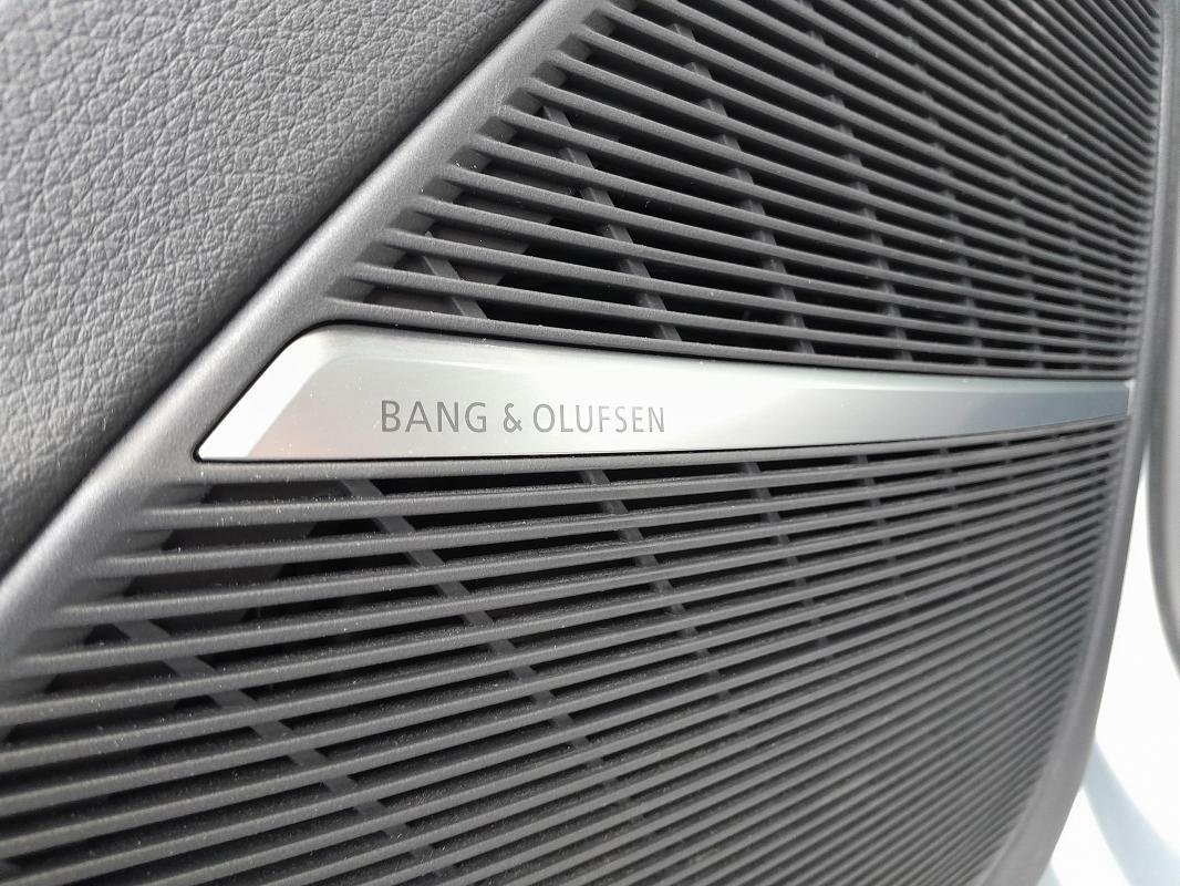 Audi Q8 - Photo 6