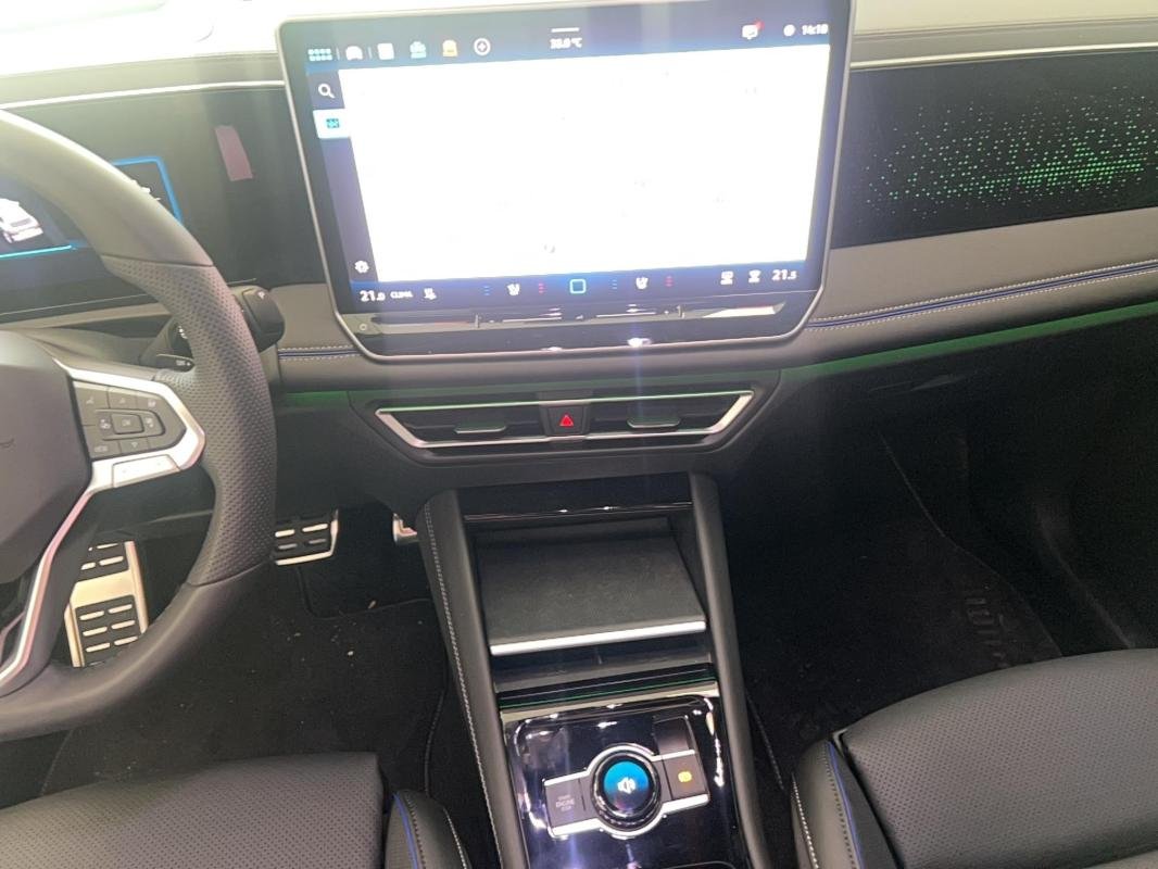 Volkswagen Tiguan - Photo 7