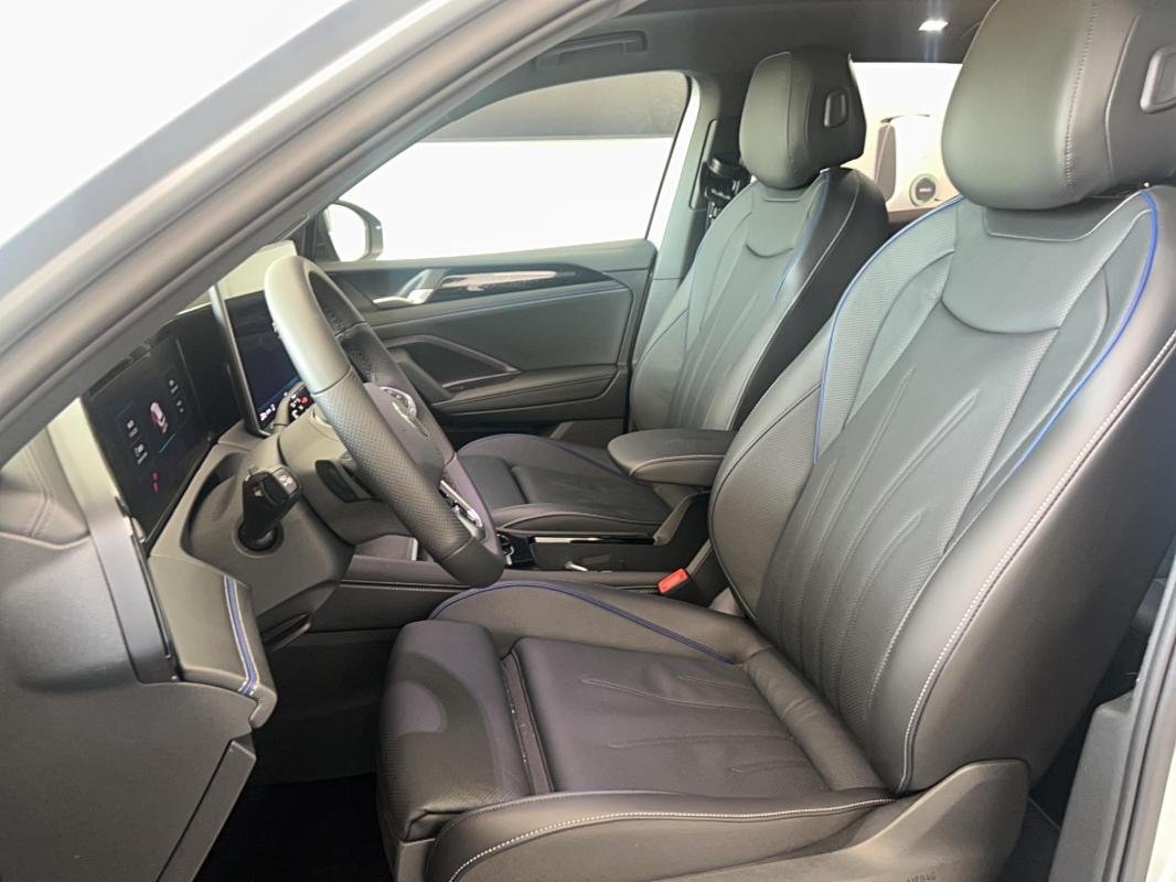Volkswagen Tiguan - Photo 9