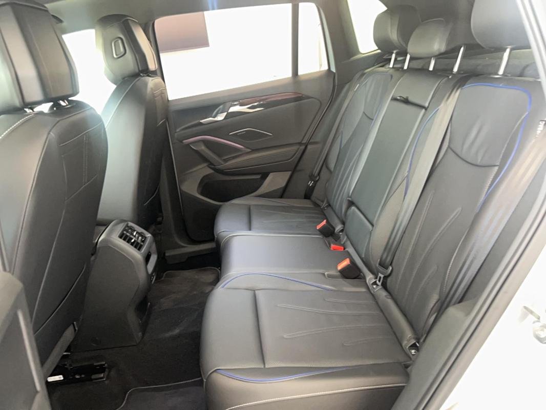 Volkswagen Tiguan - Photo 10