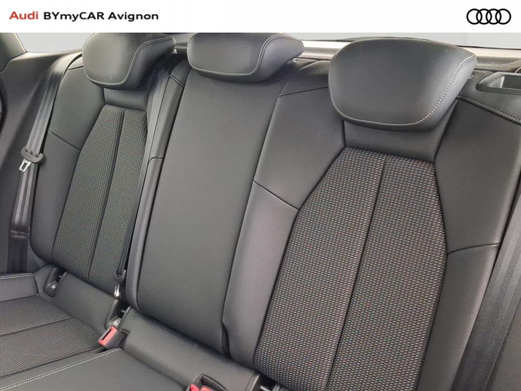 Audi Q4 e-tron - Photo 20