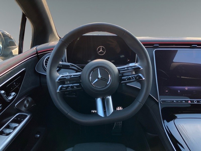 Mercedes EQE - Photo 12