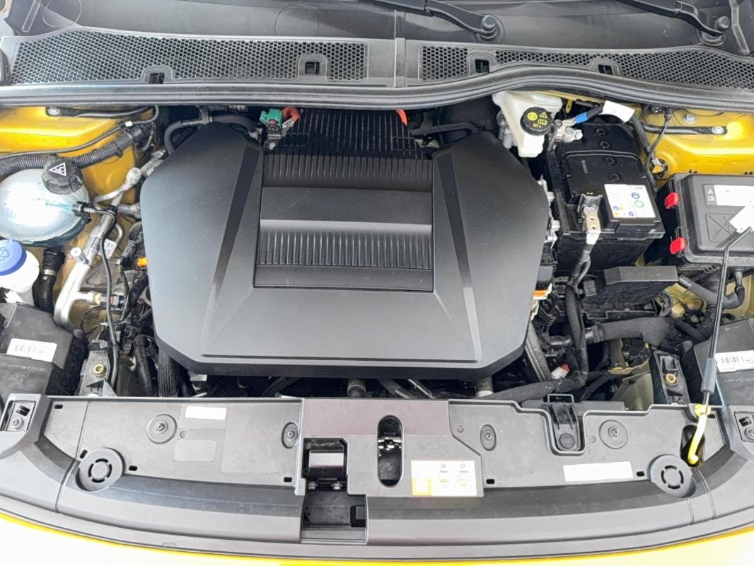 Peugeot 208 - Photo 20