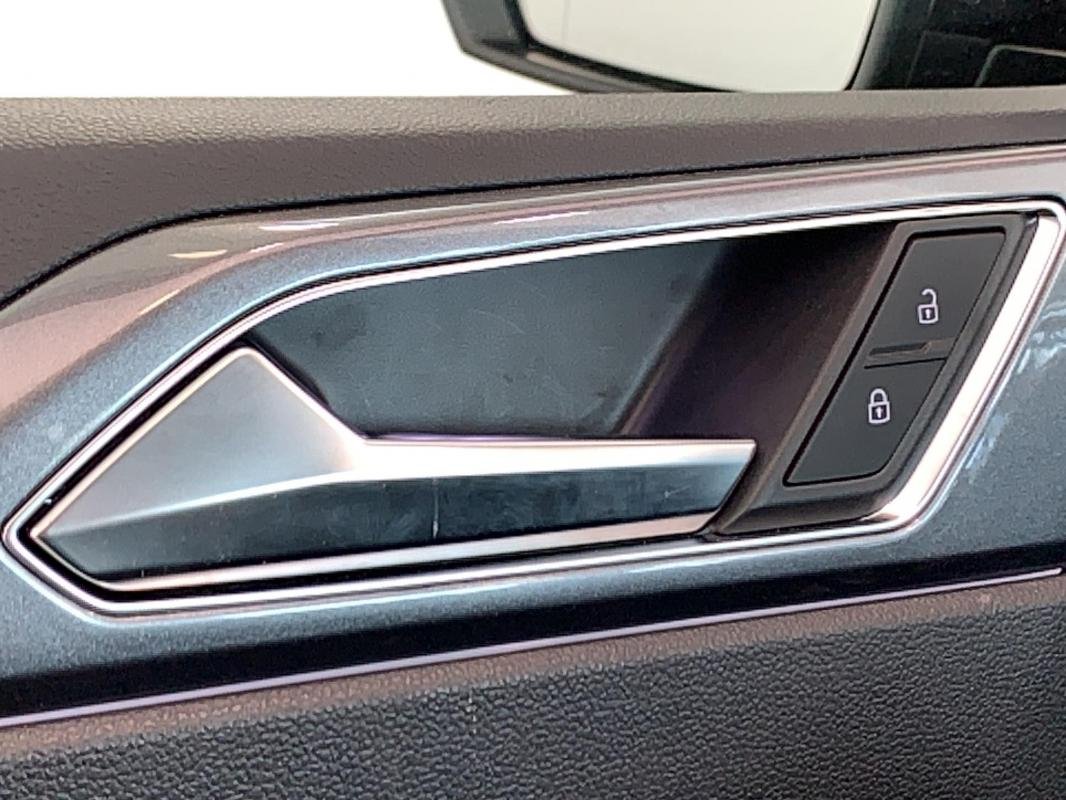 Volkswagen Polo - Photo 16