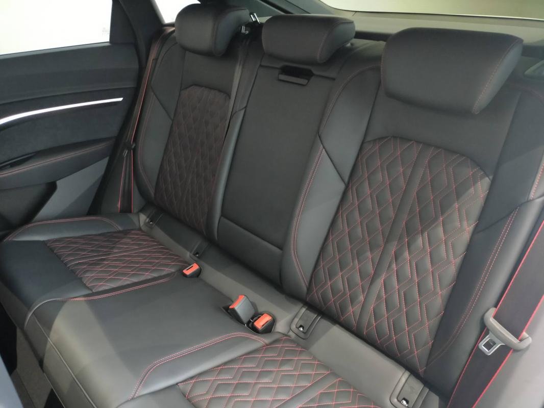 Audi e-tron - Photo 16