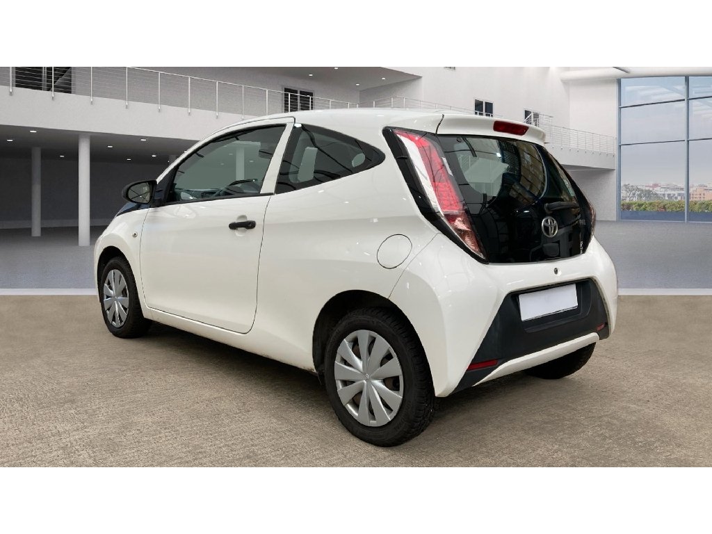 Toyota Aygo - Photo 4