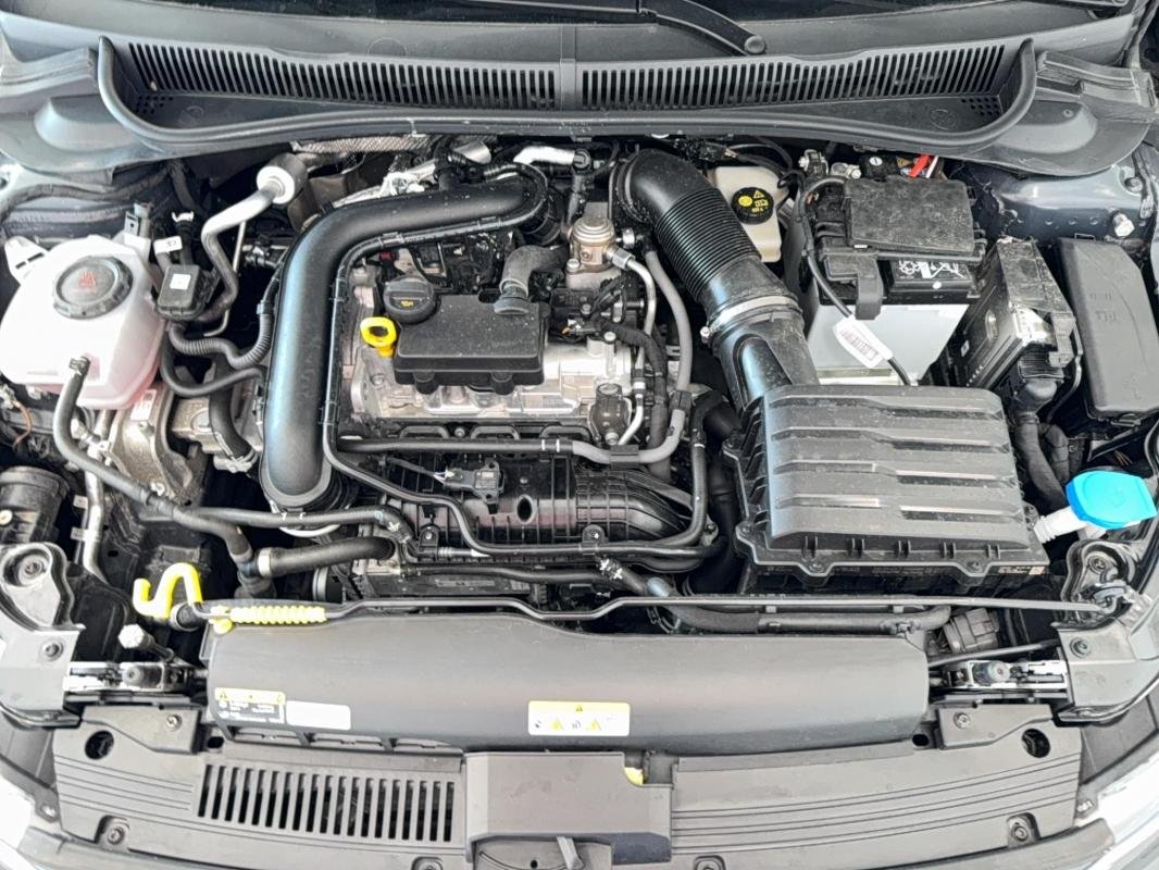 Volkswagen Polo - Photo 22