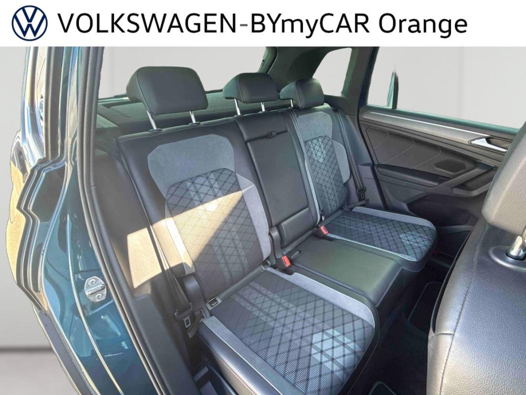 Volkswagen Tiguan - Photo 22