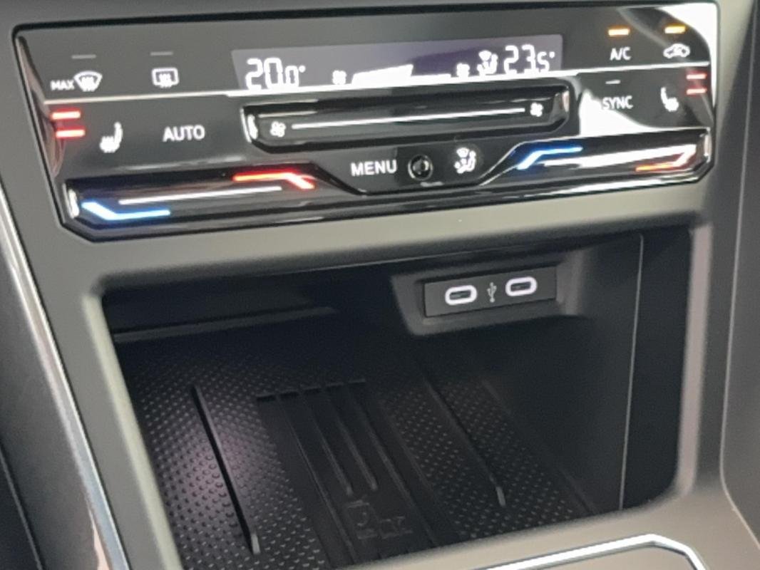 Volkswagen Polo - Photo 11