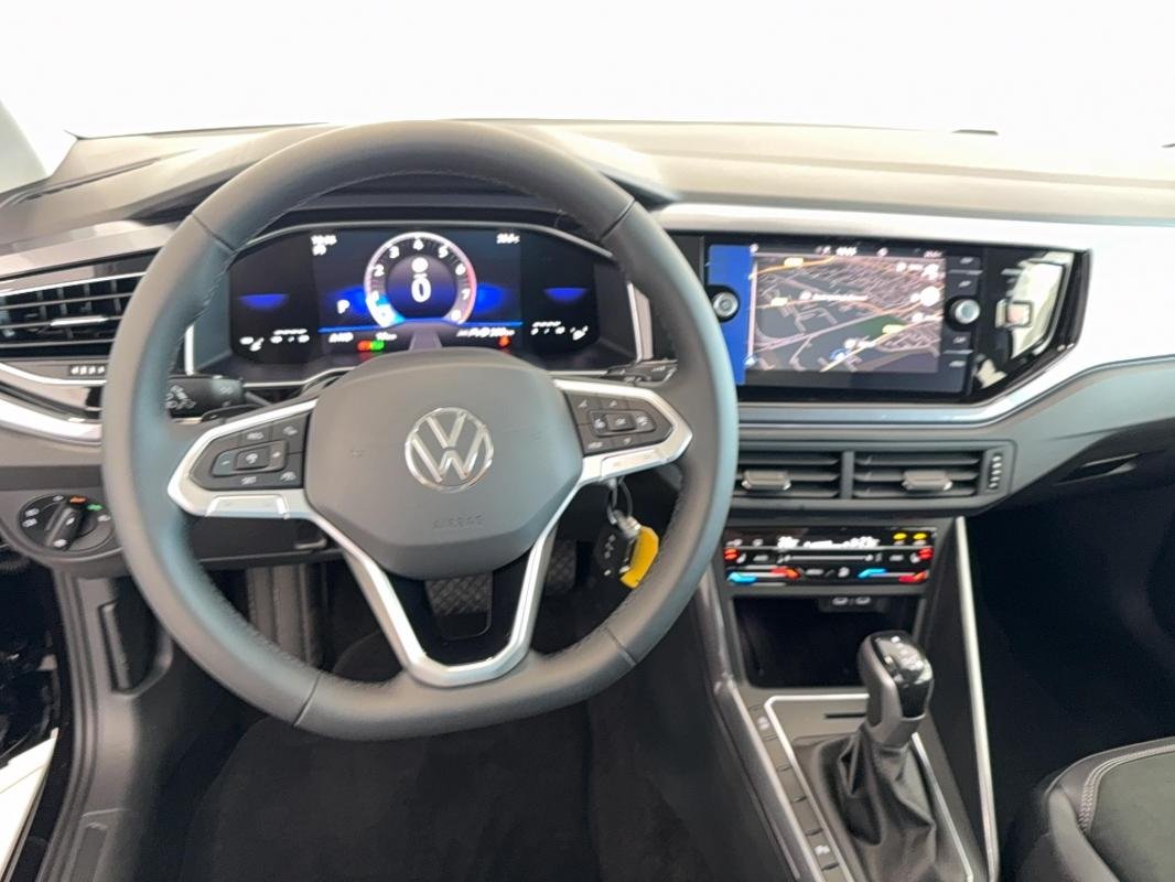 Volkswagen Polo - Photo 12