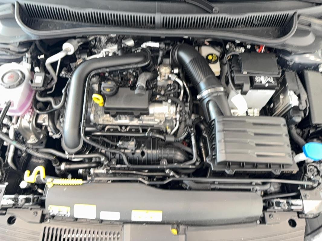 Volkswagen Polo - Photo 23