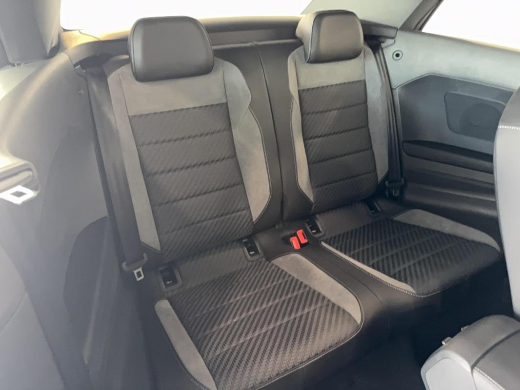 Volkswagen T-Roc - Photo 14