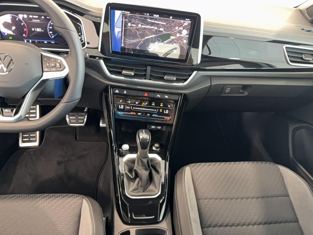 Volkswagen T-Roc - Photo 8
