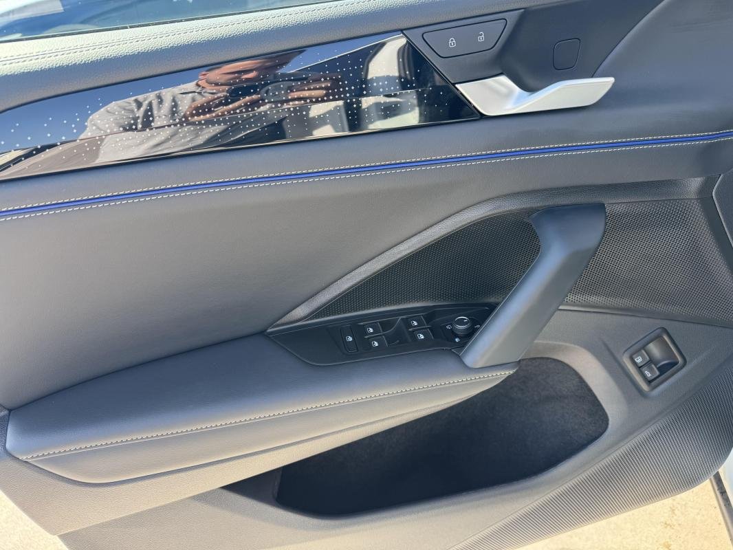 Volkswagen Tiguan - Photo 6