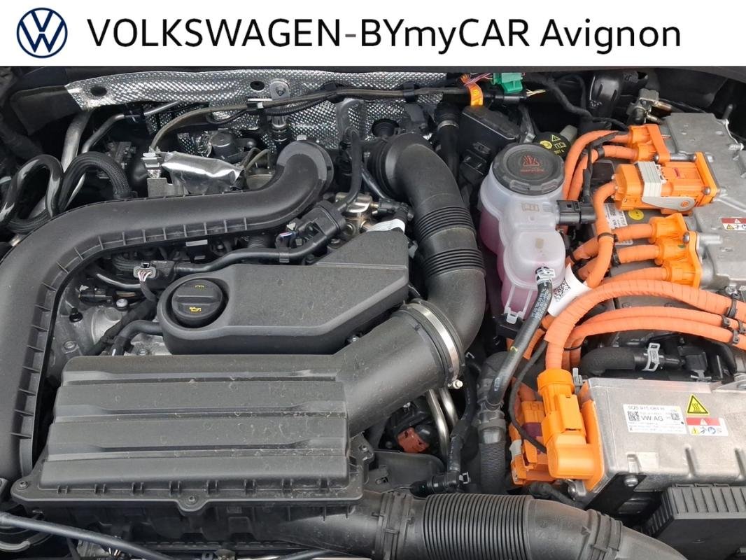 Volkswagen Tiguan - Photo 16