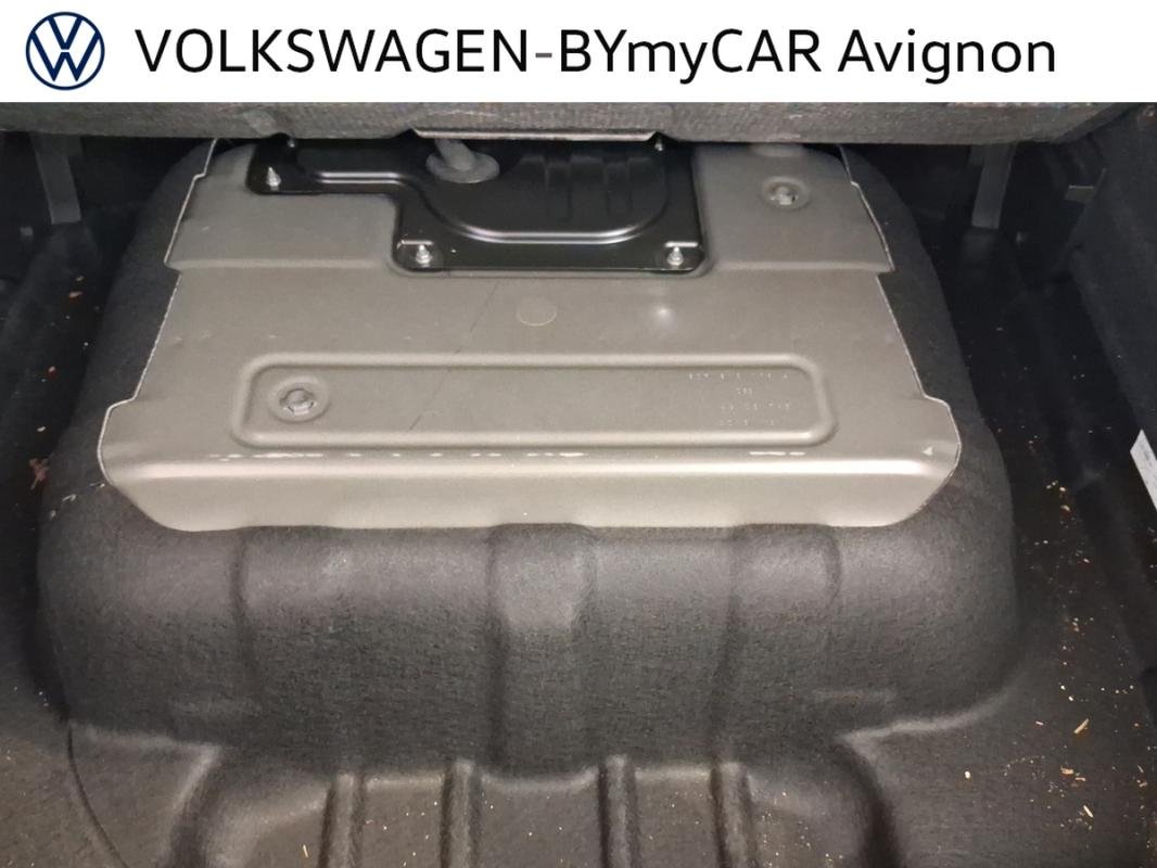 Volkswagen Tiguan - Photo 21