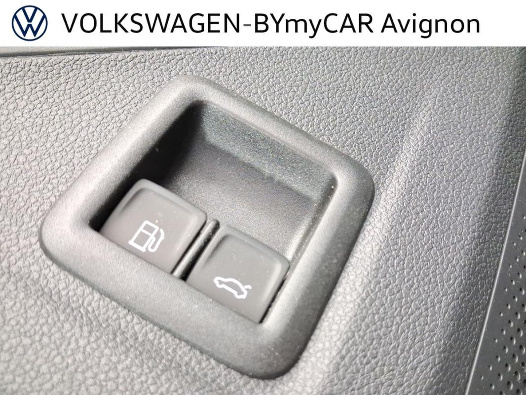 Volkswagen Tiguan - Photo 37