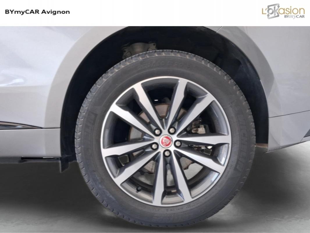 Jaguar F-Pace - Photo 10