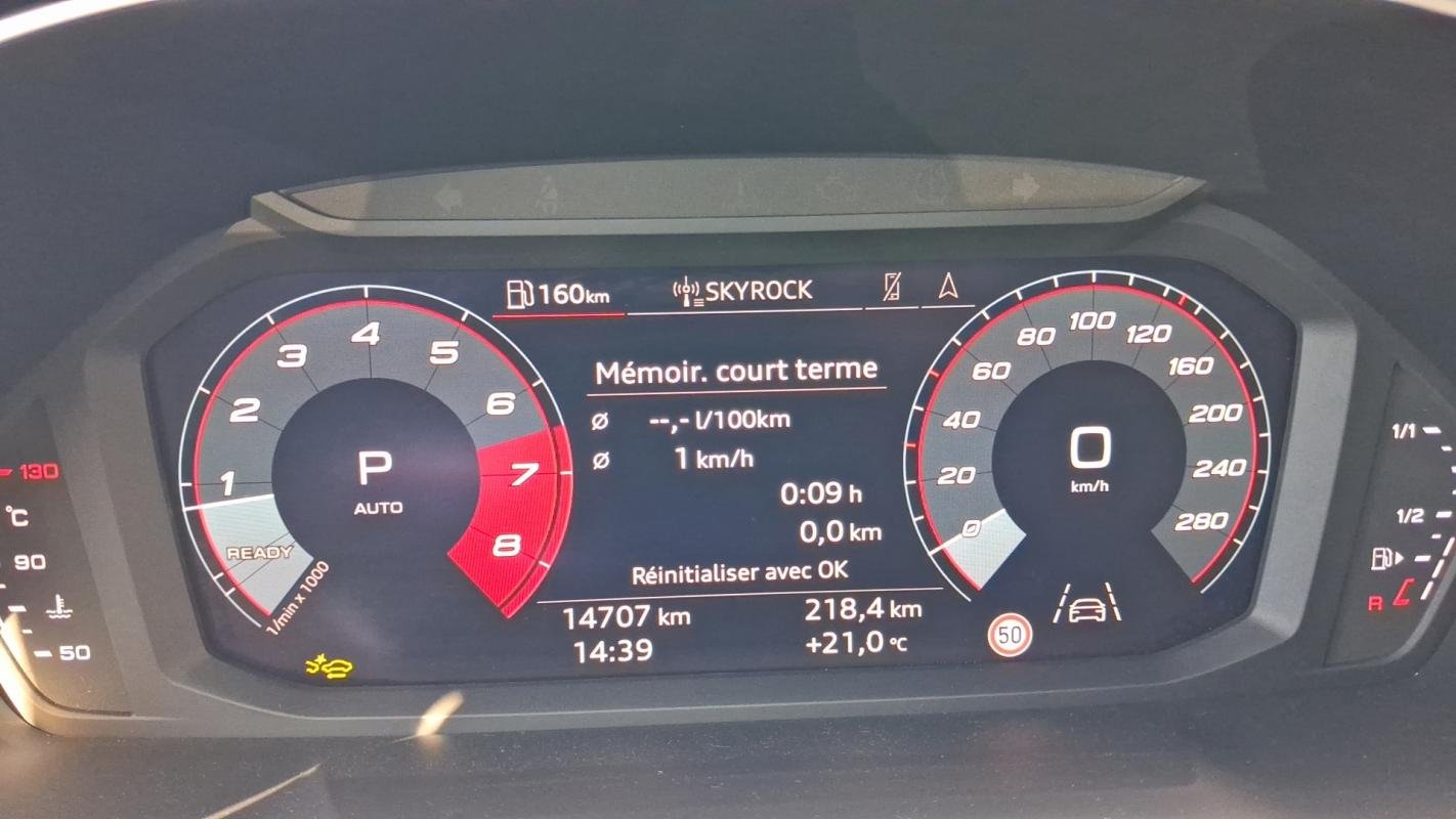 Audi Q3 - Photo 14