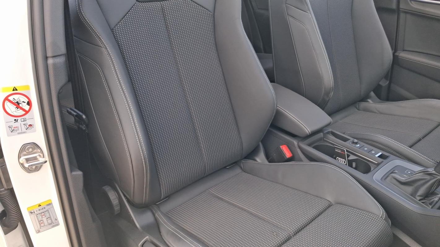 Audi Q3 - Photo 24