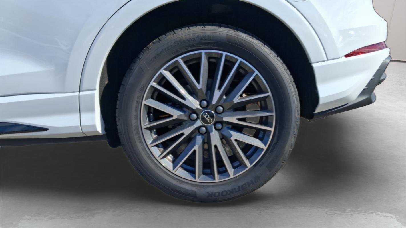 Audi Q3 - Photo 10