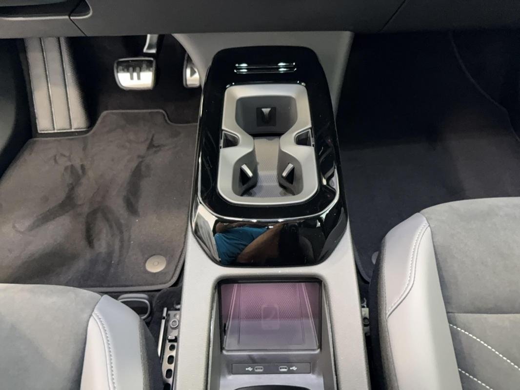 Volkswagen ID.4 - Photo 12
