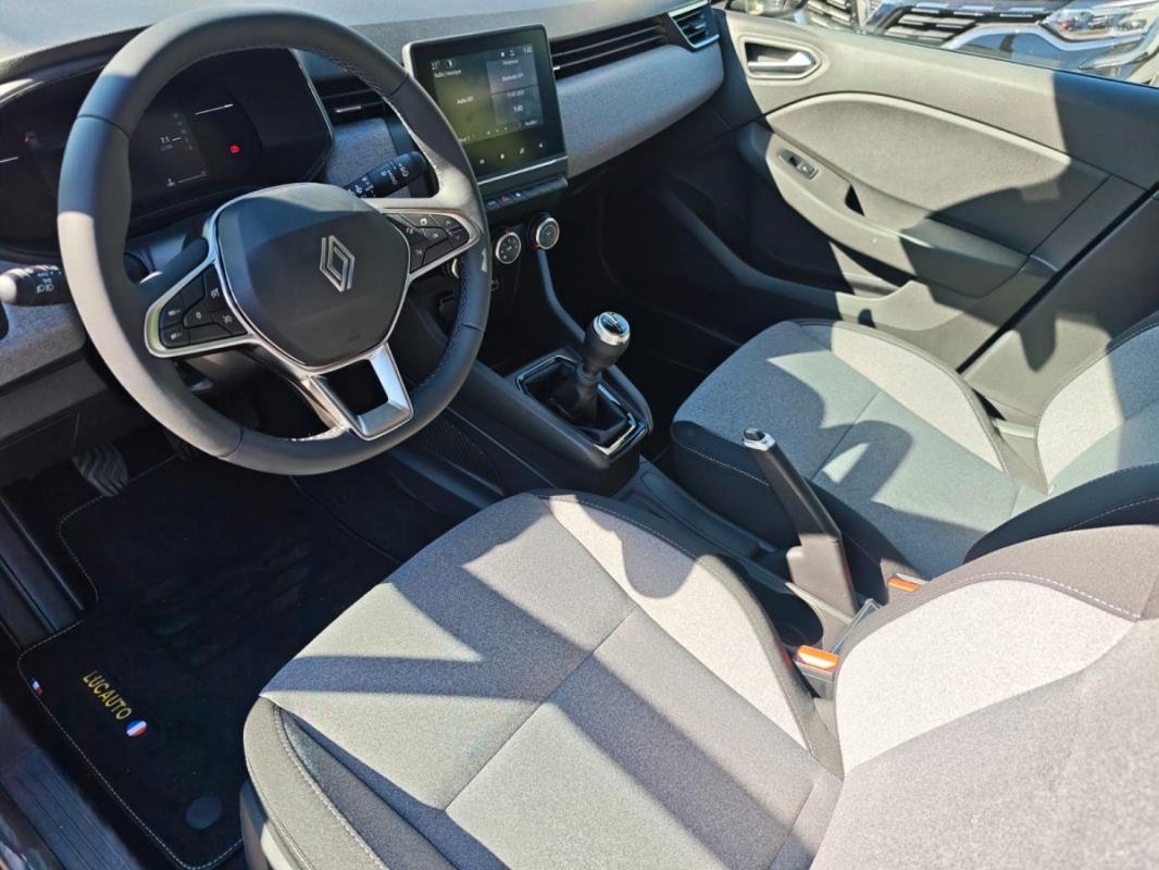 Renault Clio - Photo 4
