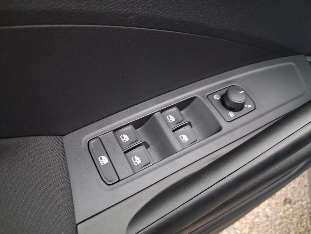 Skoda Fabia - Photo 18