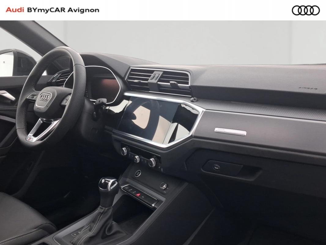 Audi Q3 Sportback - Photo 27