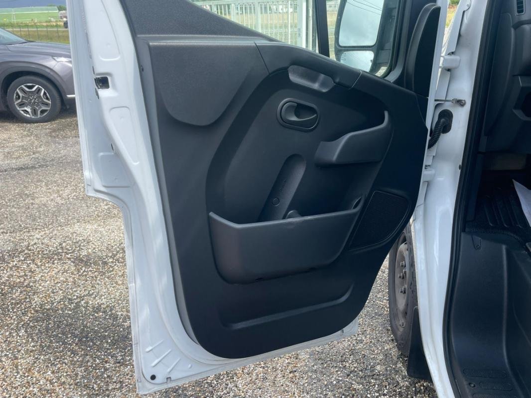 Renault Master - Photo 20