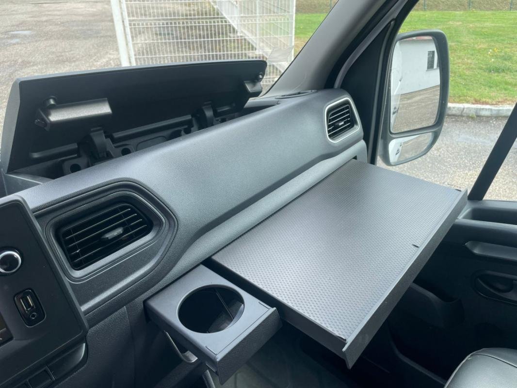 Renault Master - Photo 30