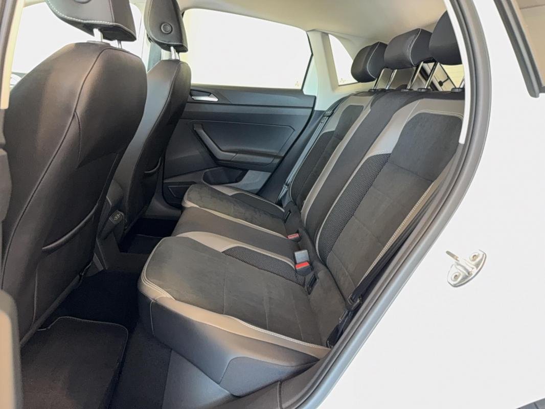 Volkswagen Polo - Photo 18