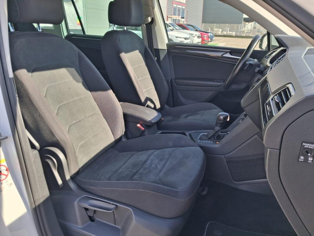 Volkswagen Tiguan - Photo 13
