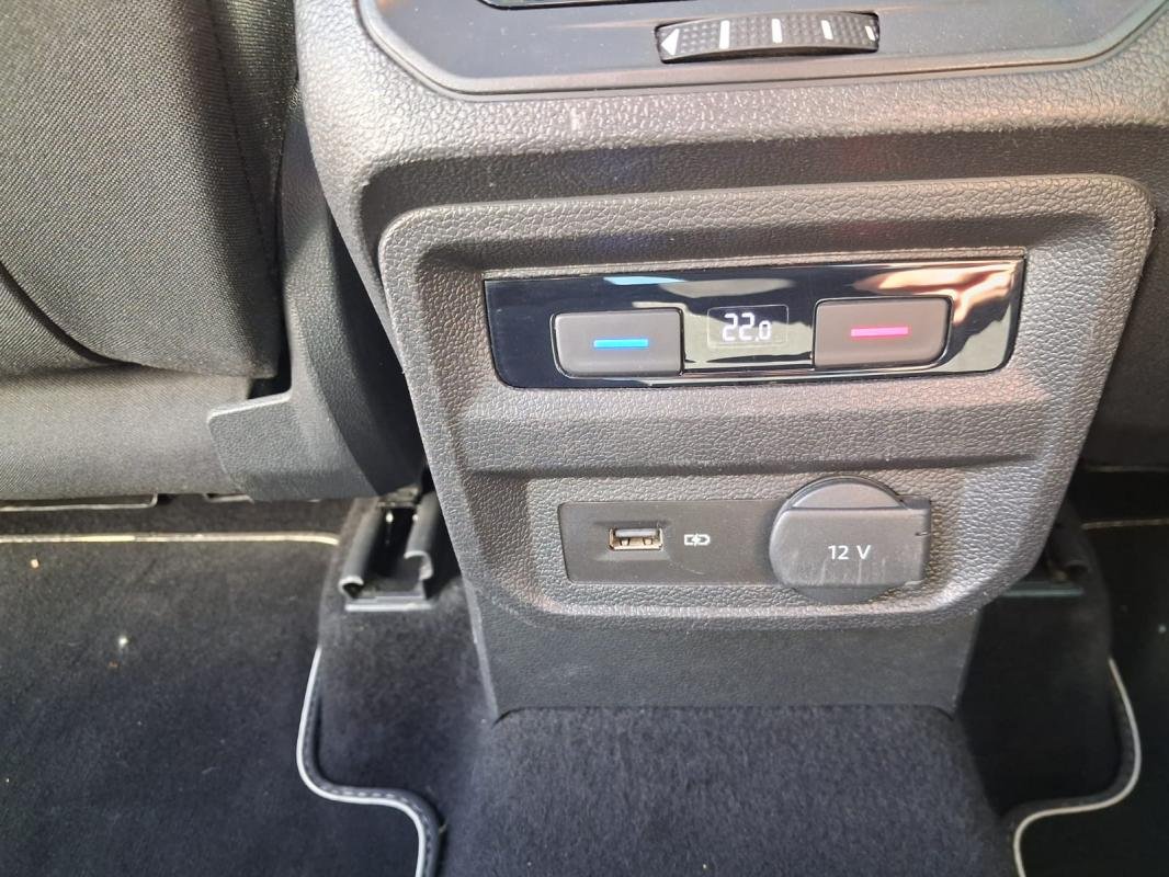 Volkswagen Tiguan - Photo 17