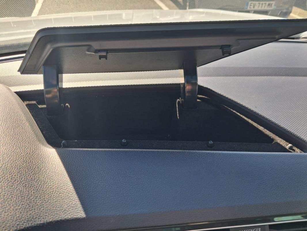 Volkswagen Tiguan - Photo 23