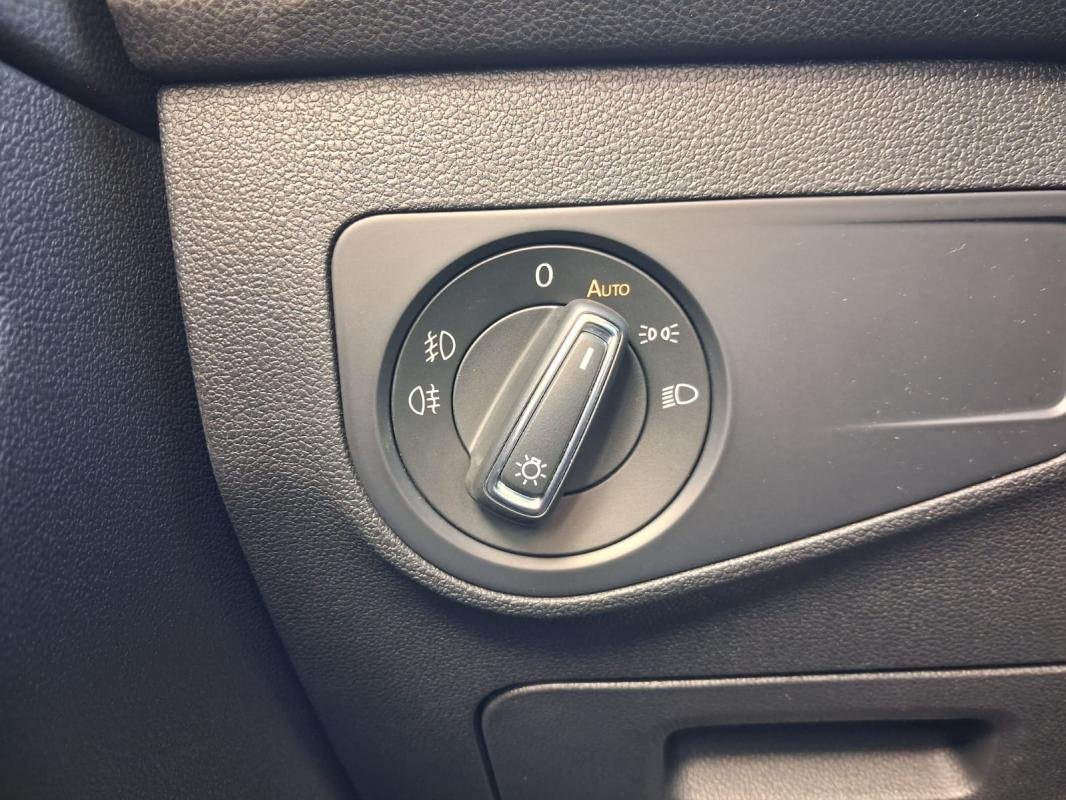 Volkswagen Tiguan - Photo 24