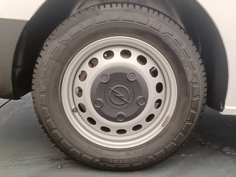 Opel Vivaro - Photo 11