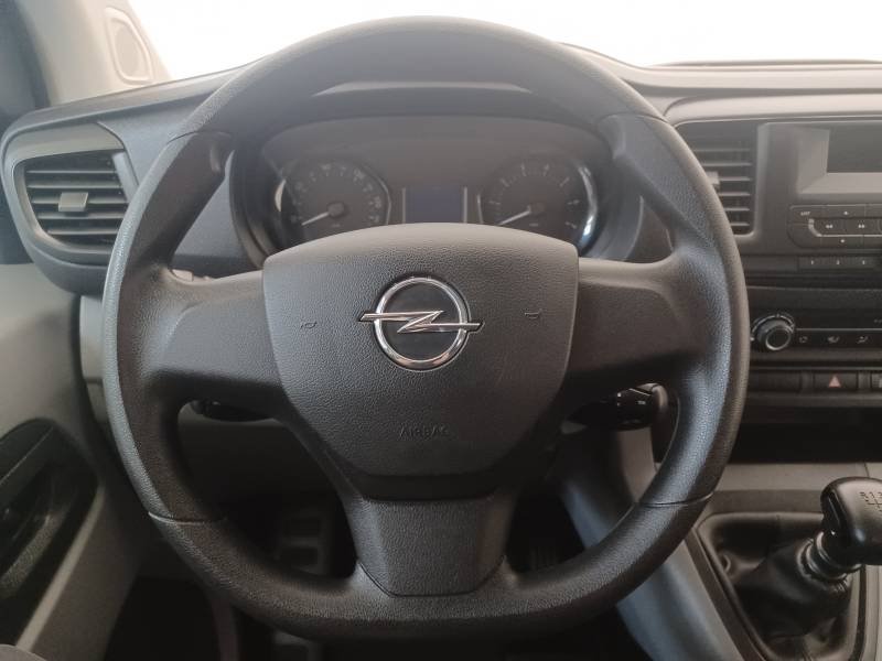 Opel Vivaro - Photo 15