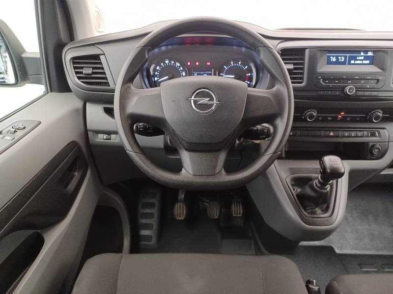 Opel Vivaro - Photo 20