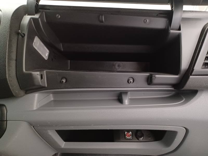 Opel Vivaro - Photo 28