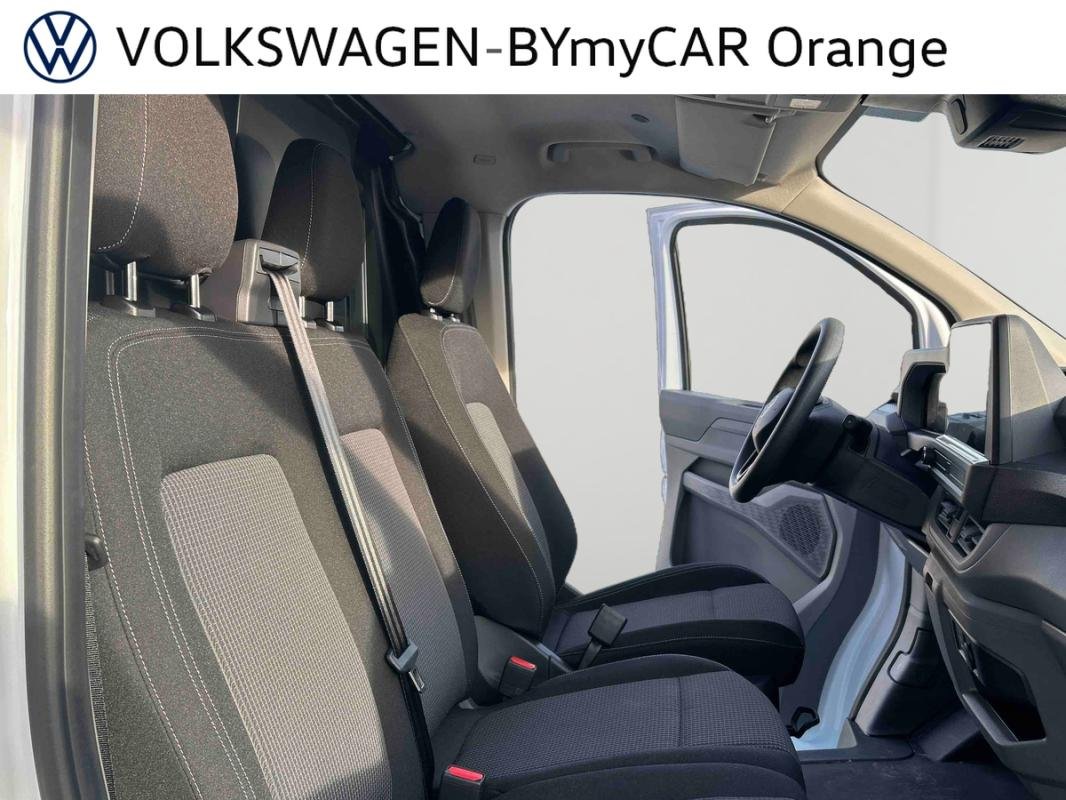 Volkswagen Transporter - Photo 18