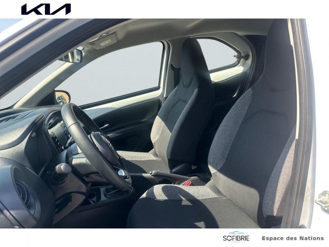 Toyota Aygo - Photo 11