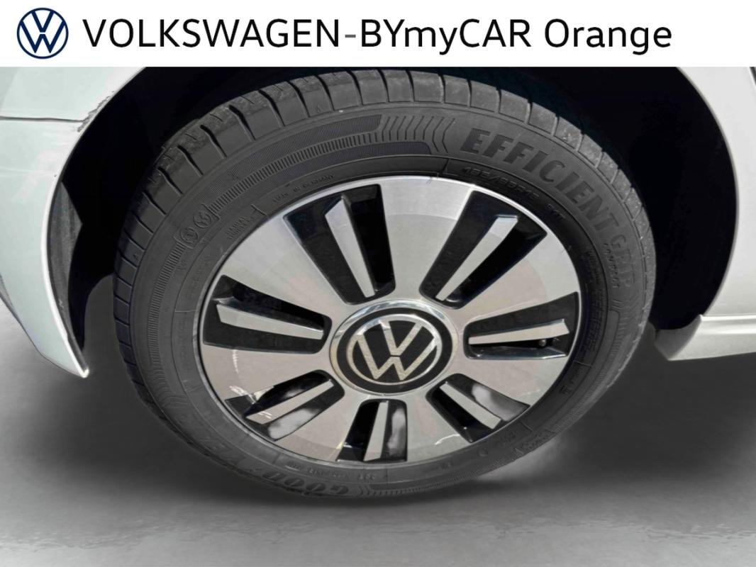 Volkswagen E-Up! - Photo 12