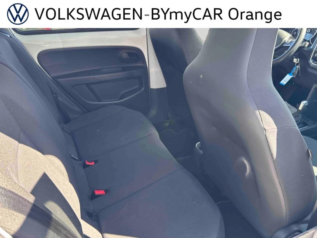 Volkswagen E-Up! - Photo 20