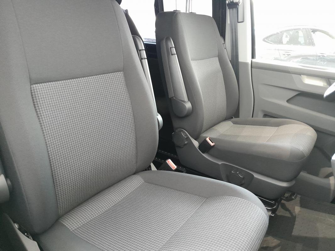 Volkswagen Transporter - Photo 16