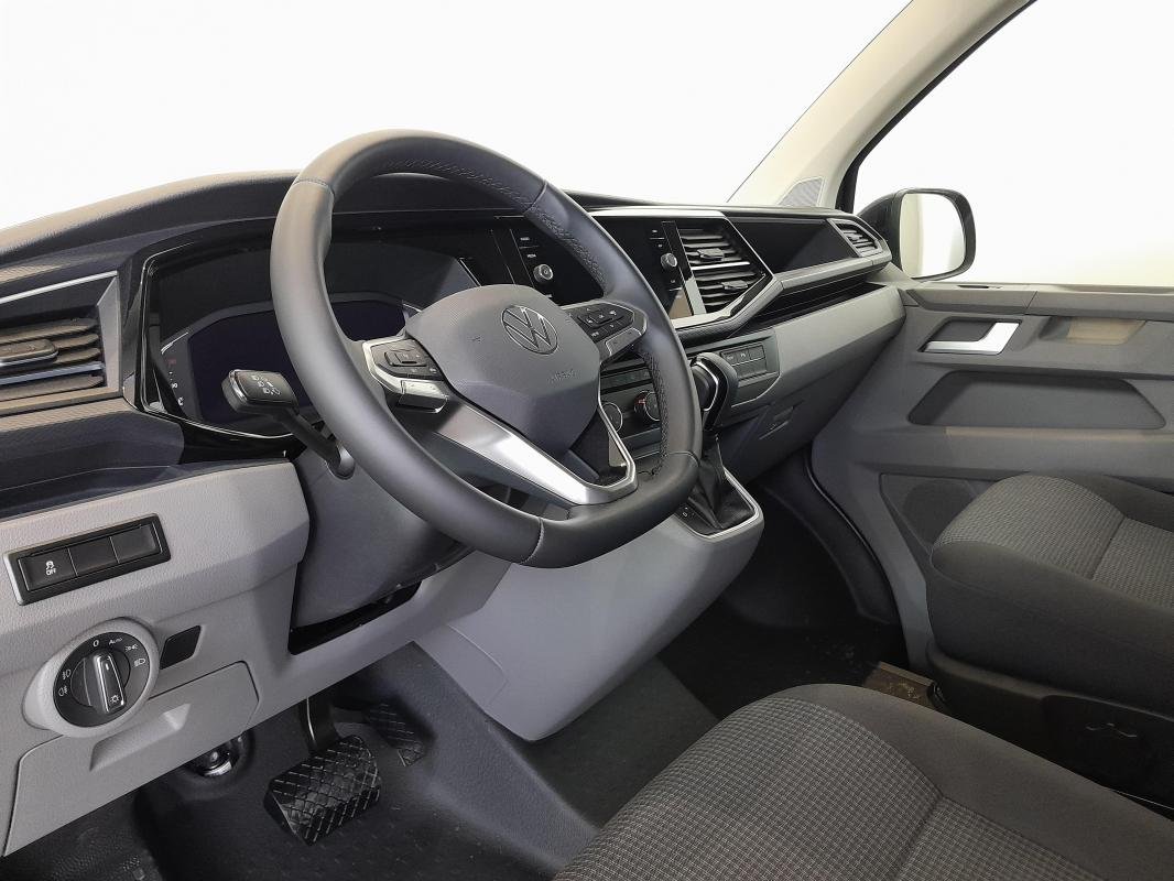 Volkswagen Transporter - Photo 9
